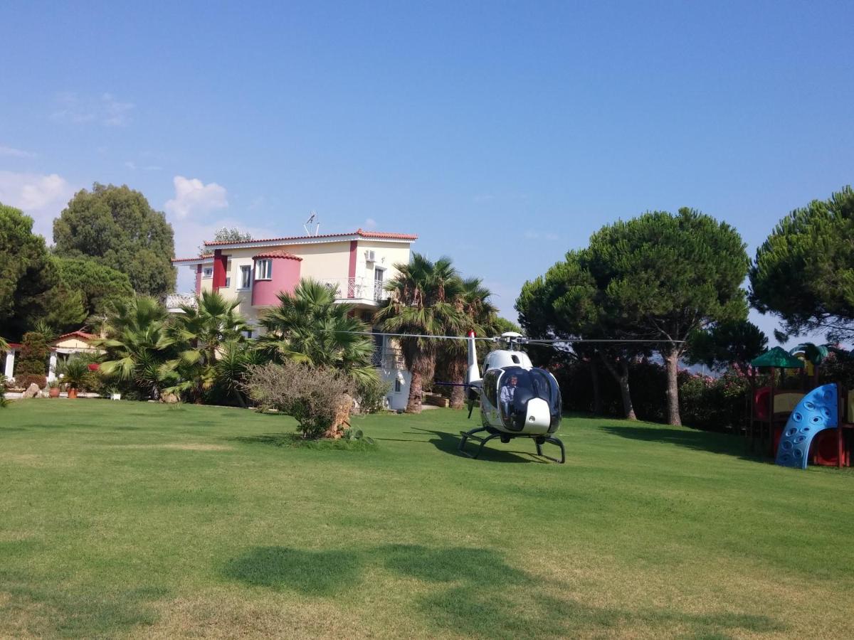 Irida Beach Resort Suites Kyparissia Exterior photo